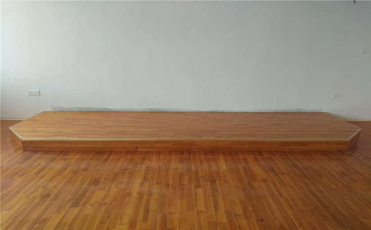 學?；@球館木地板圖片及**