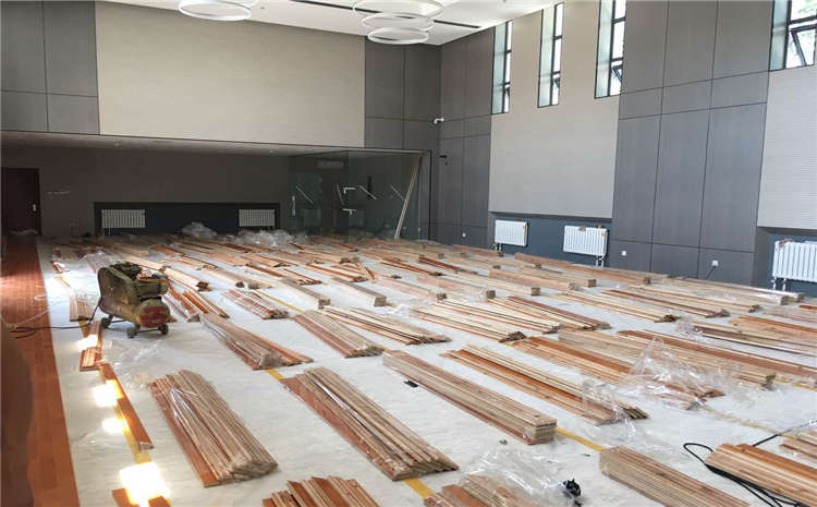 22厚舞蹈房木地板多少錢(qián)一平米?