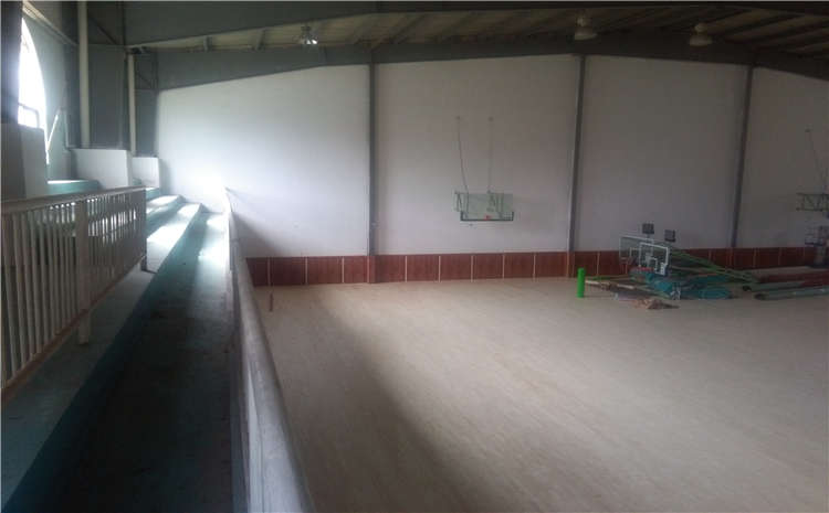 24厚NBA籃球場(chǎng)木地板廠家去哪找?